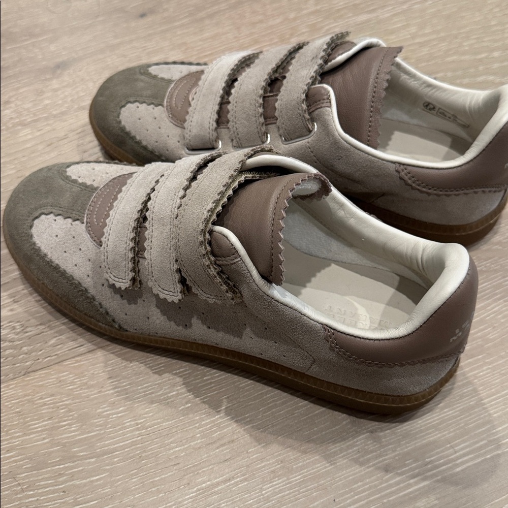 Isabel Marant Taupe and White Women's Sneakers - Picture 3 of 3
